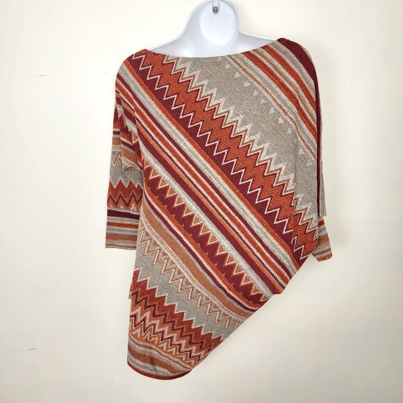 Suzy Shier lightweight asymmetrical poncho shirt. Size XS - Picture 3 of 3